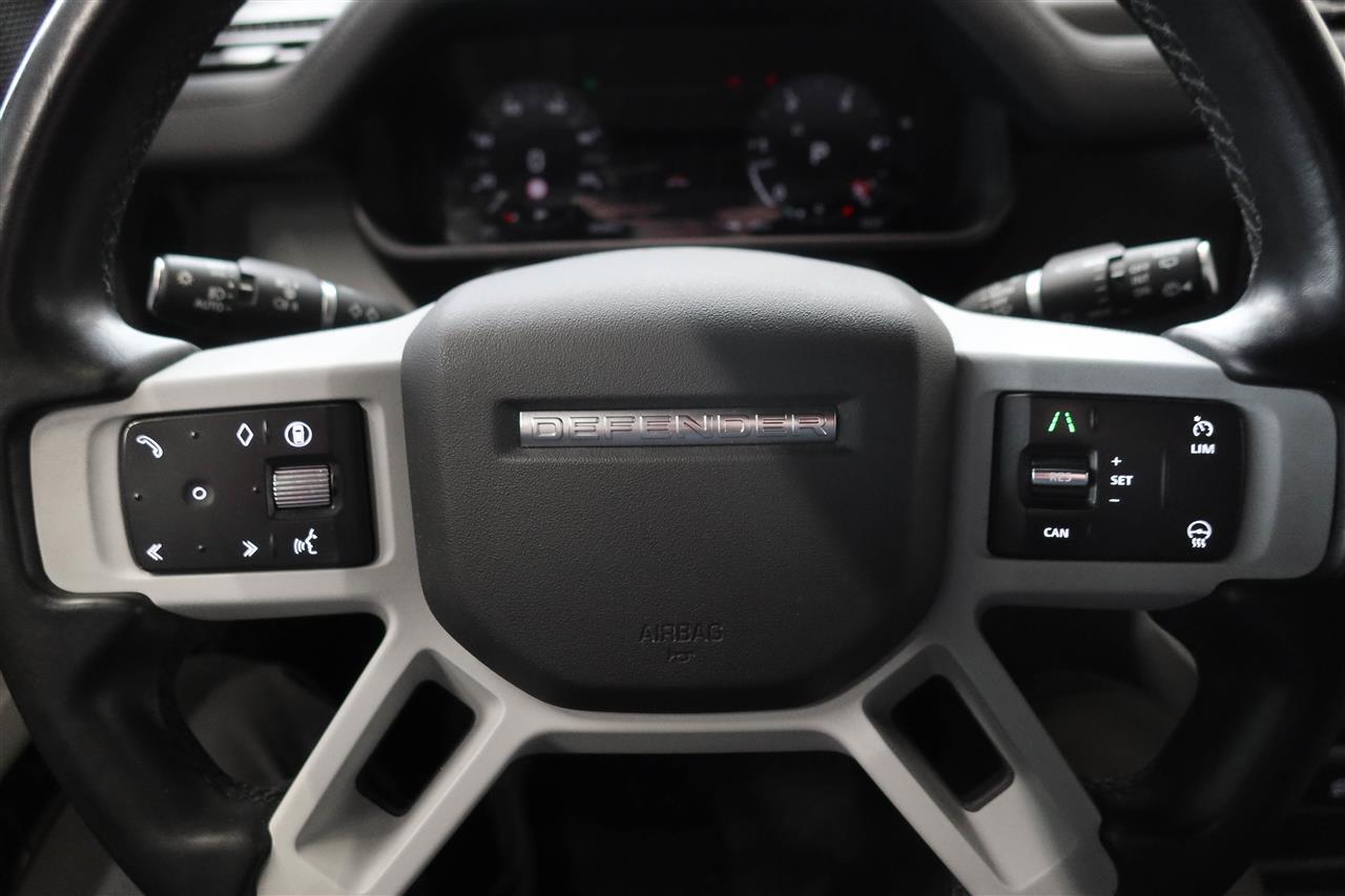 Land Rover Defender vaihtoauto
