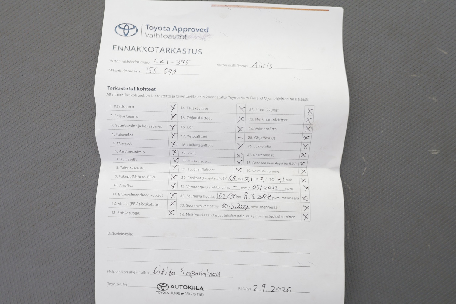 Toyota Auris vaihtoauto