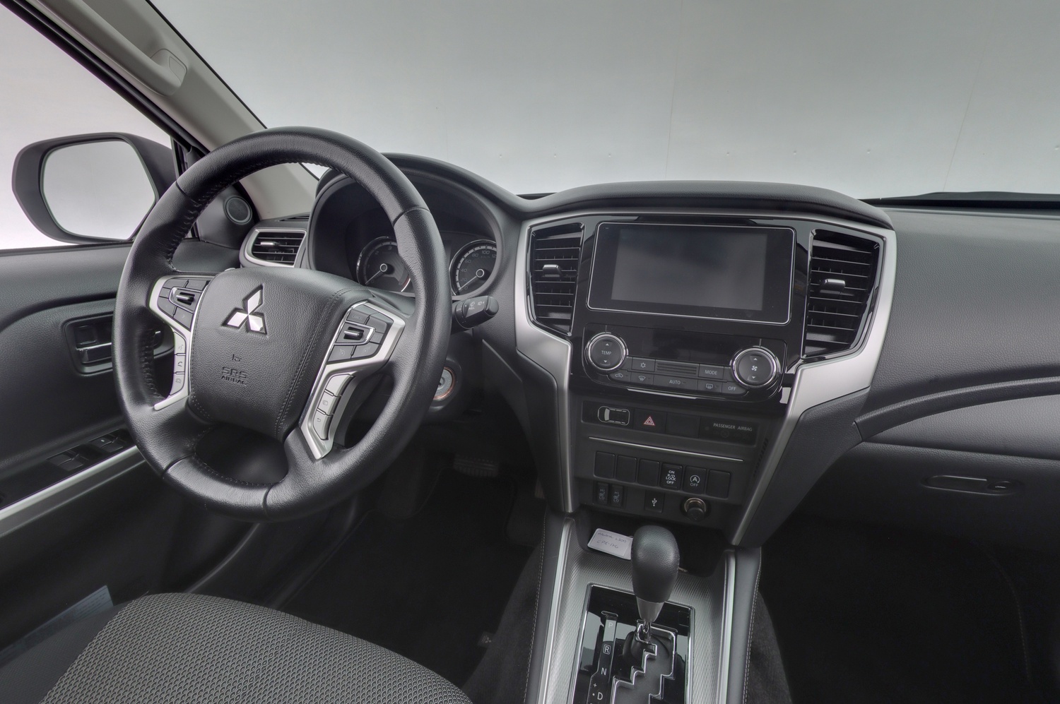 Mitsubishi L200 vaihtoauto
