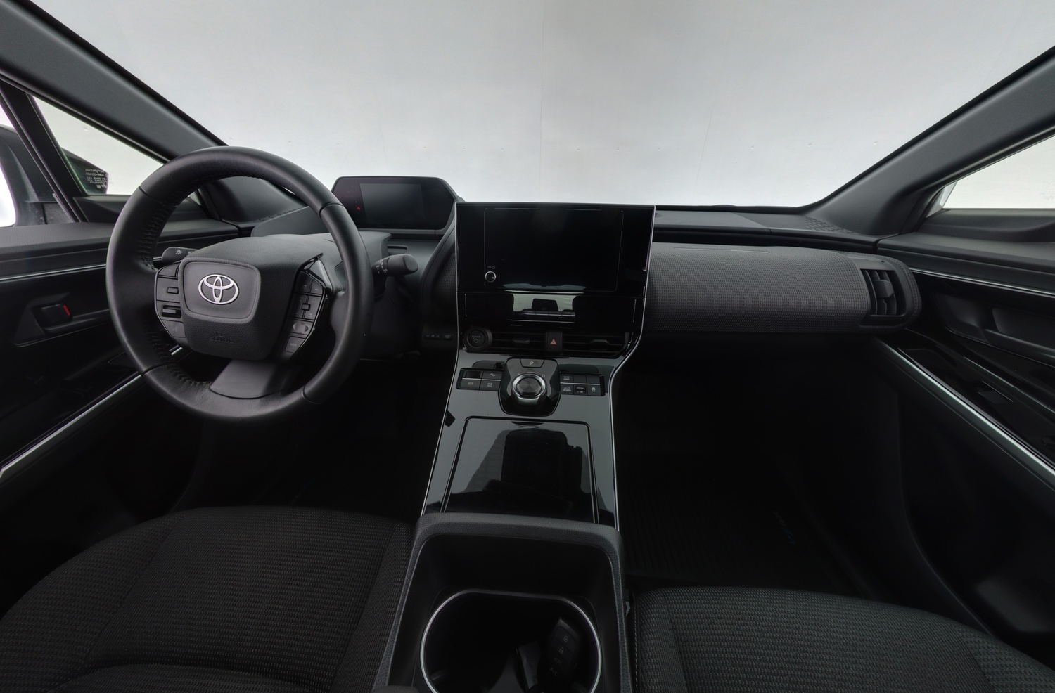 Toyota bZ4X vaihtoauto