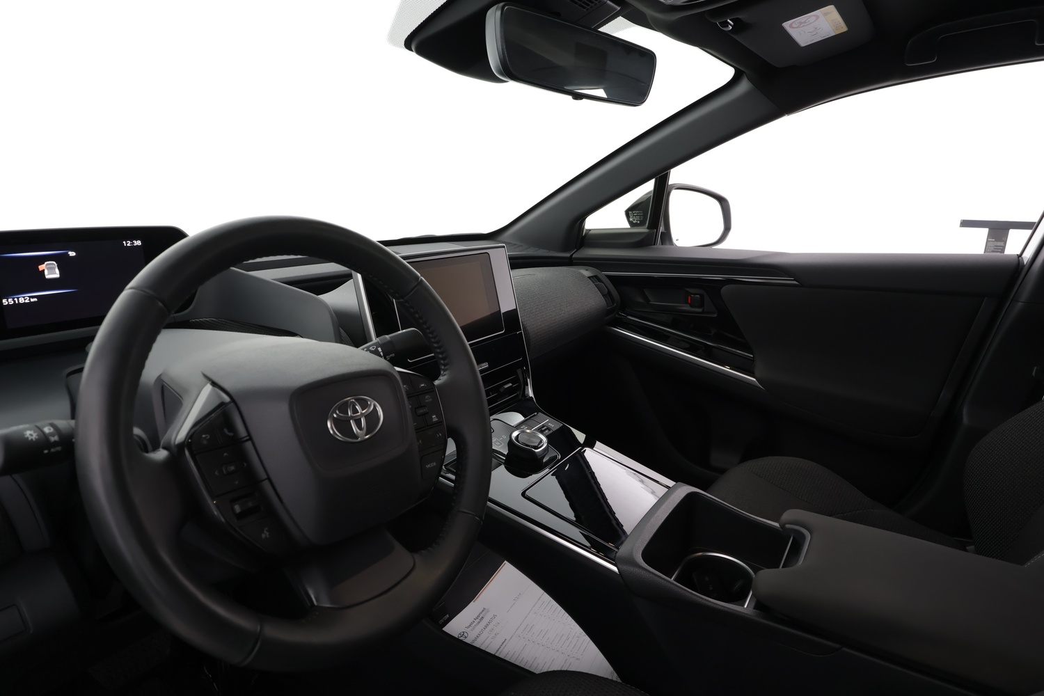 Toyota bZ4X vaihtoauto