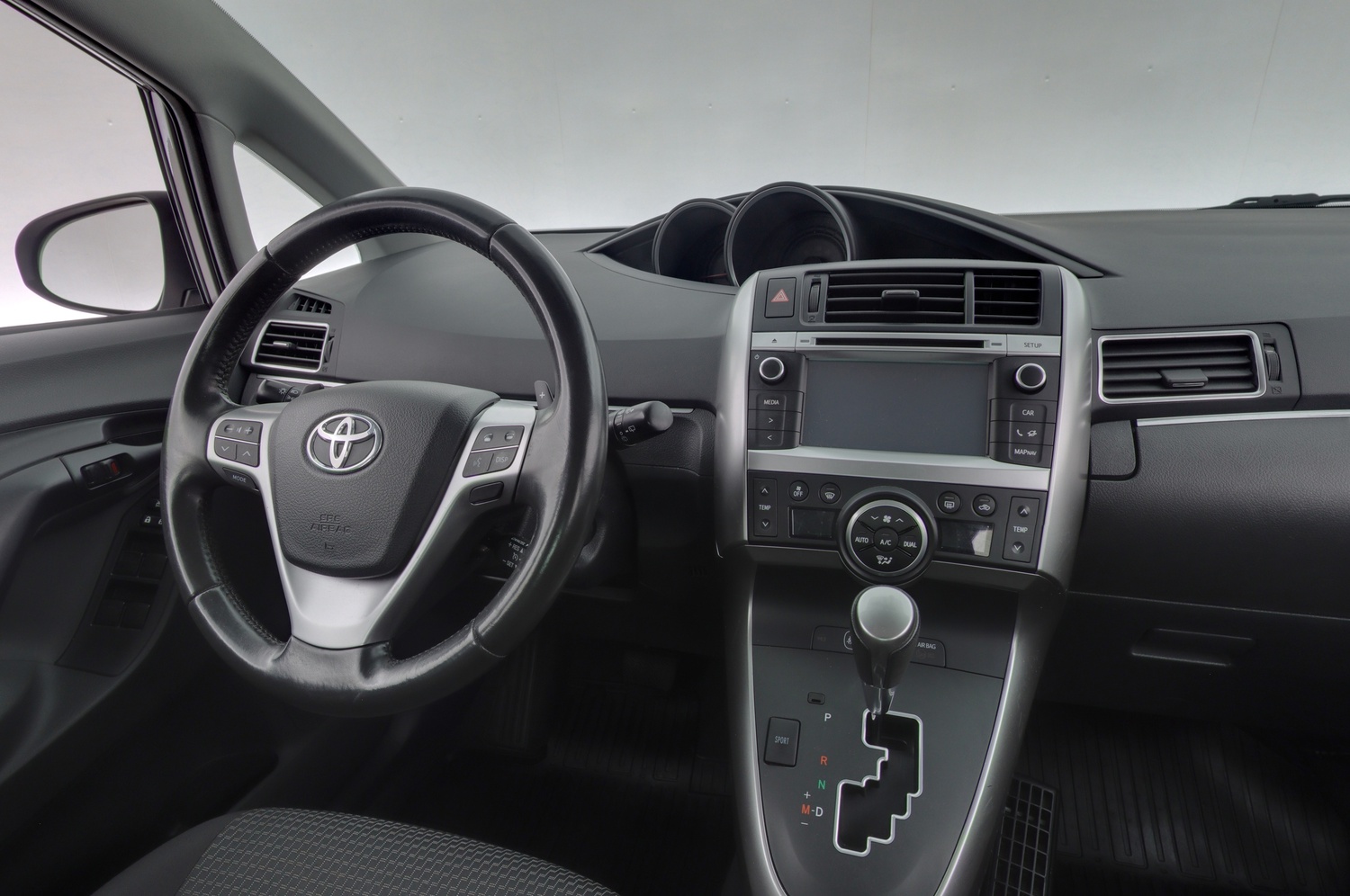 Toyota Verso vaihtoauto