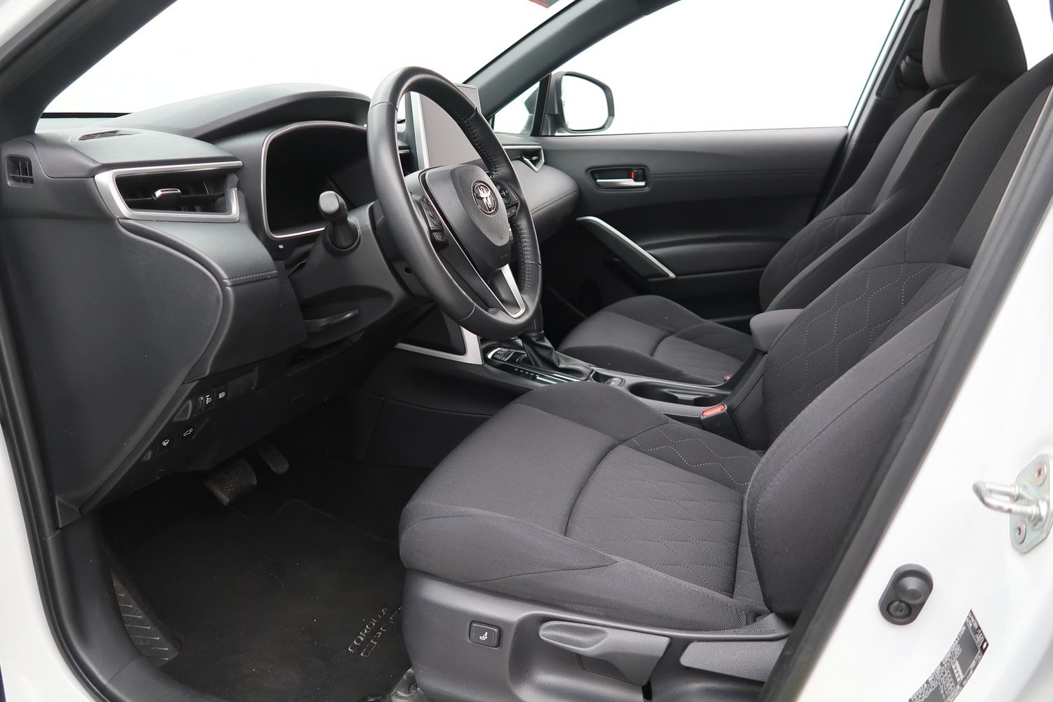 Toyota Corolla Cross vaihtoauto