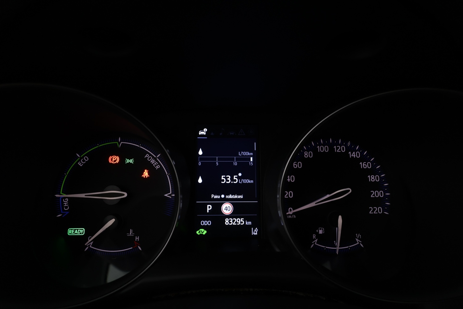 Toyota C-HR vaihtoauto