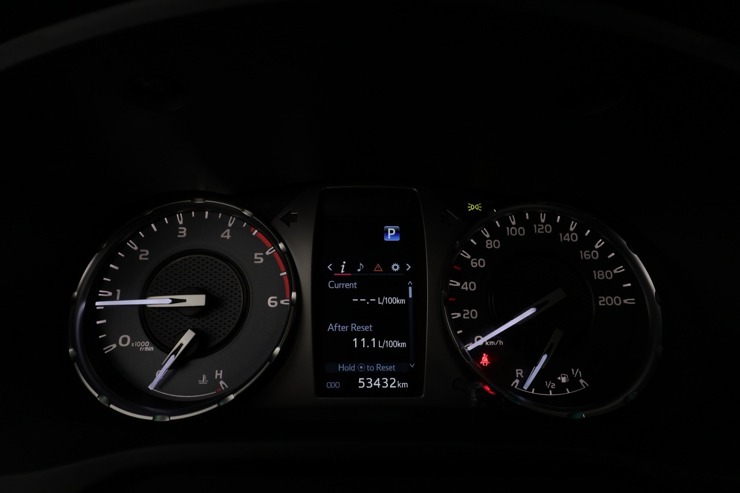 Toyota Hilux vaihtoauto