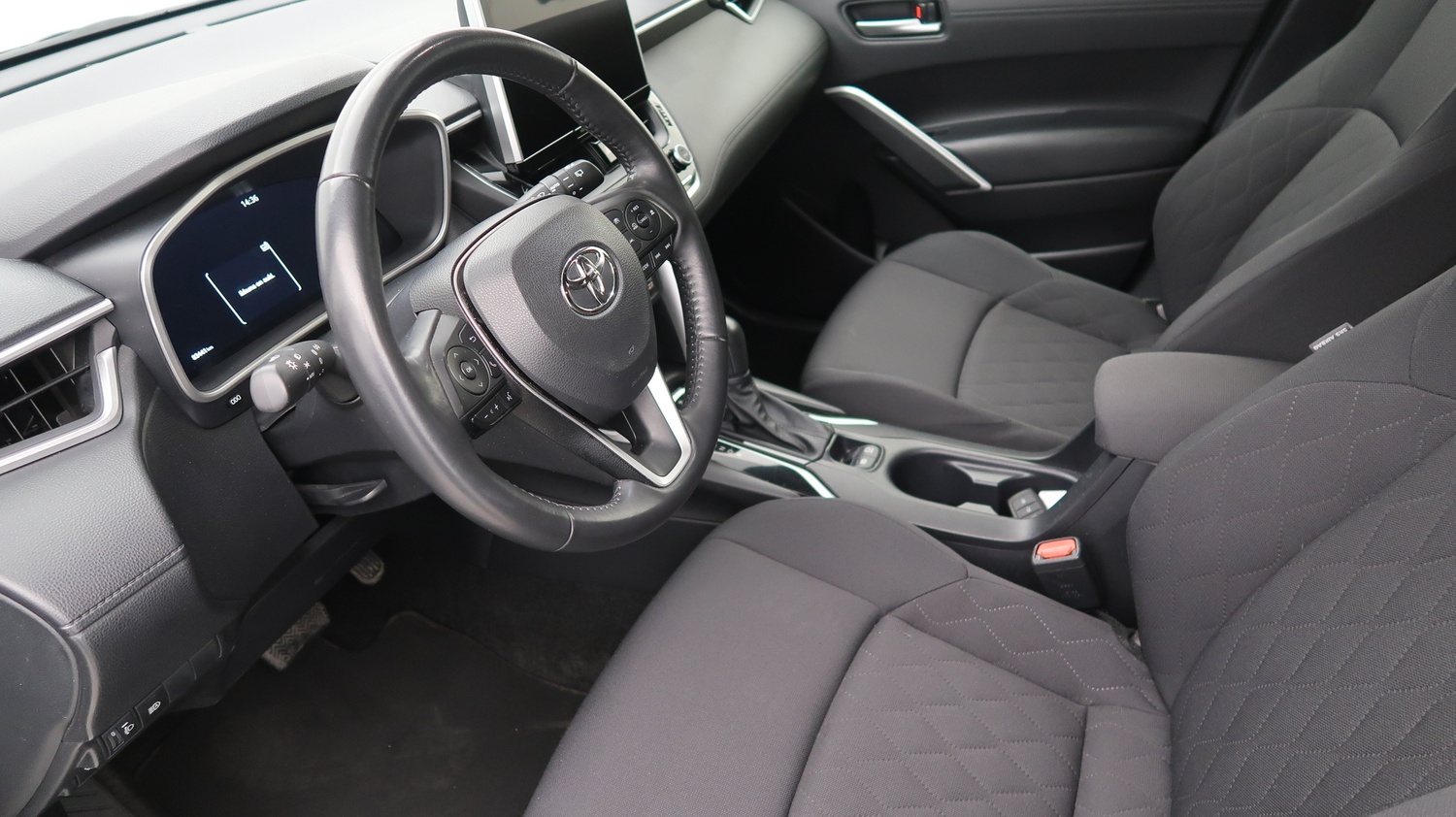 Toyota Corolla Cross vaihtoauto