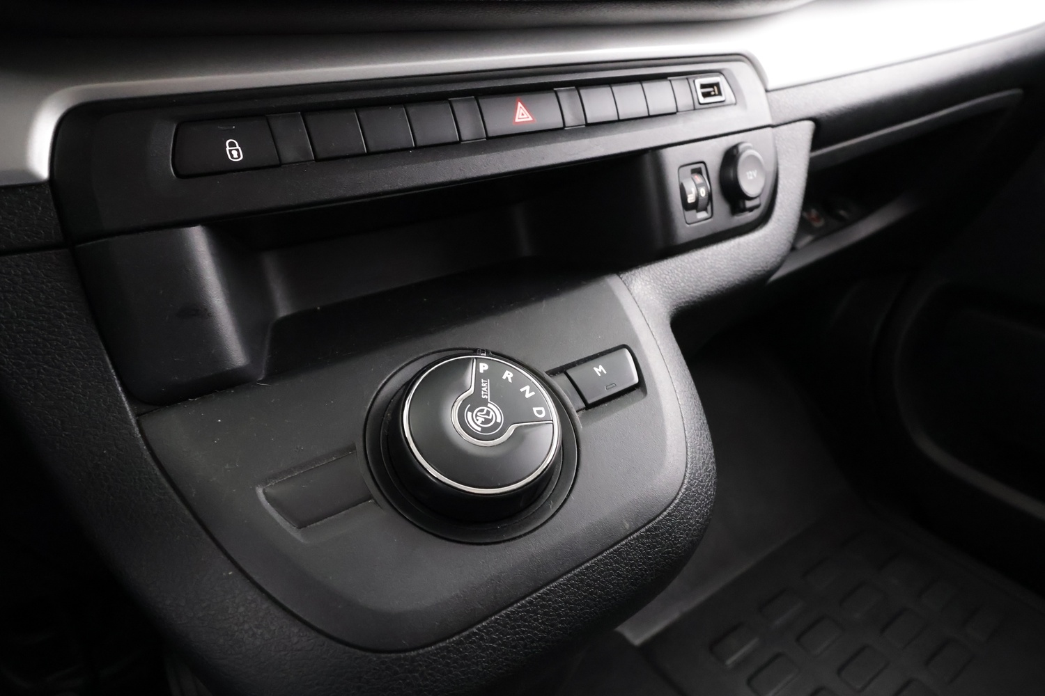 Toyota Proace Verso vaihtoauto