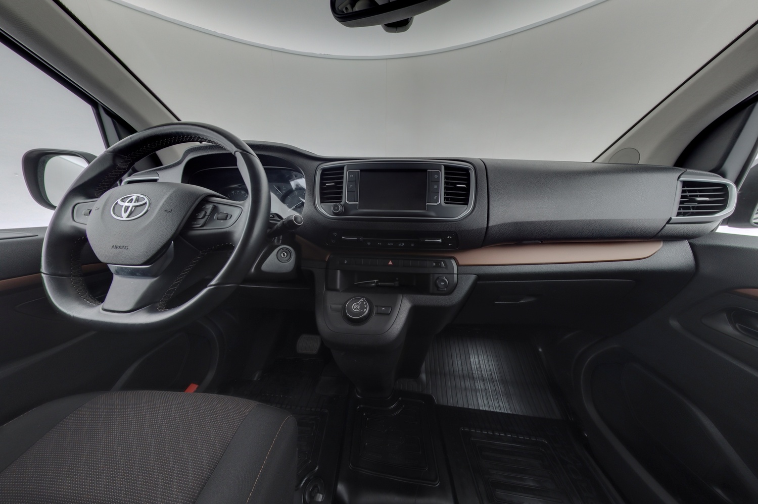 Toyota Proace Verso vaihtoauto