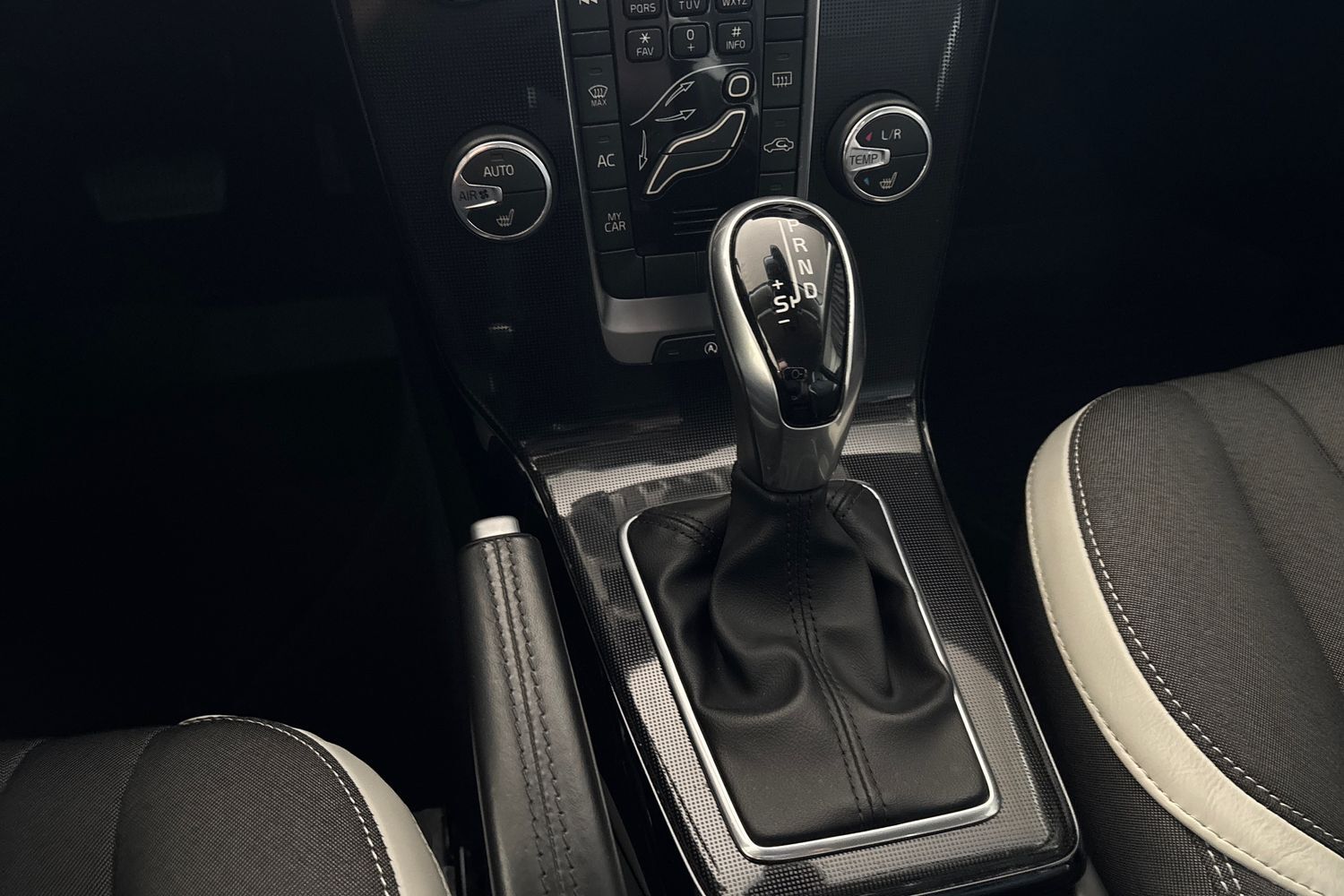 Volvo V40 vaihtoauto