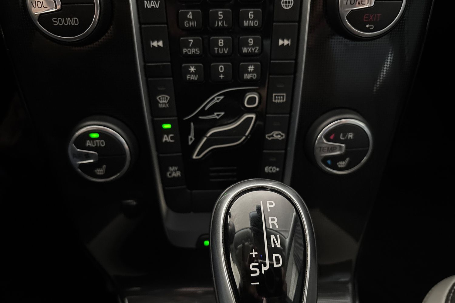 Volvo V40 vaihtoauto