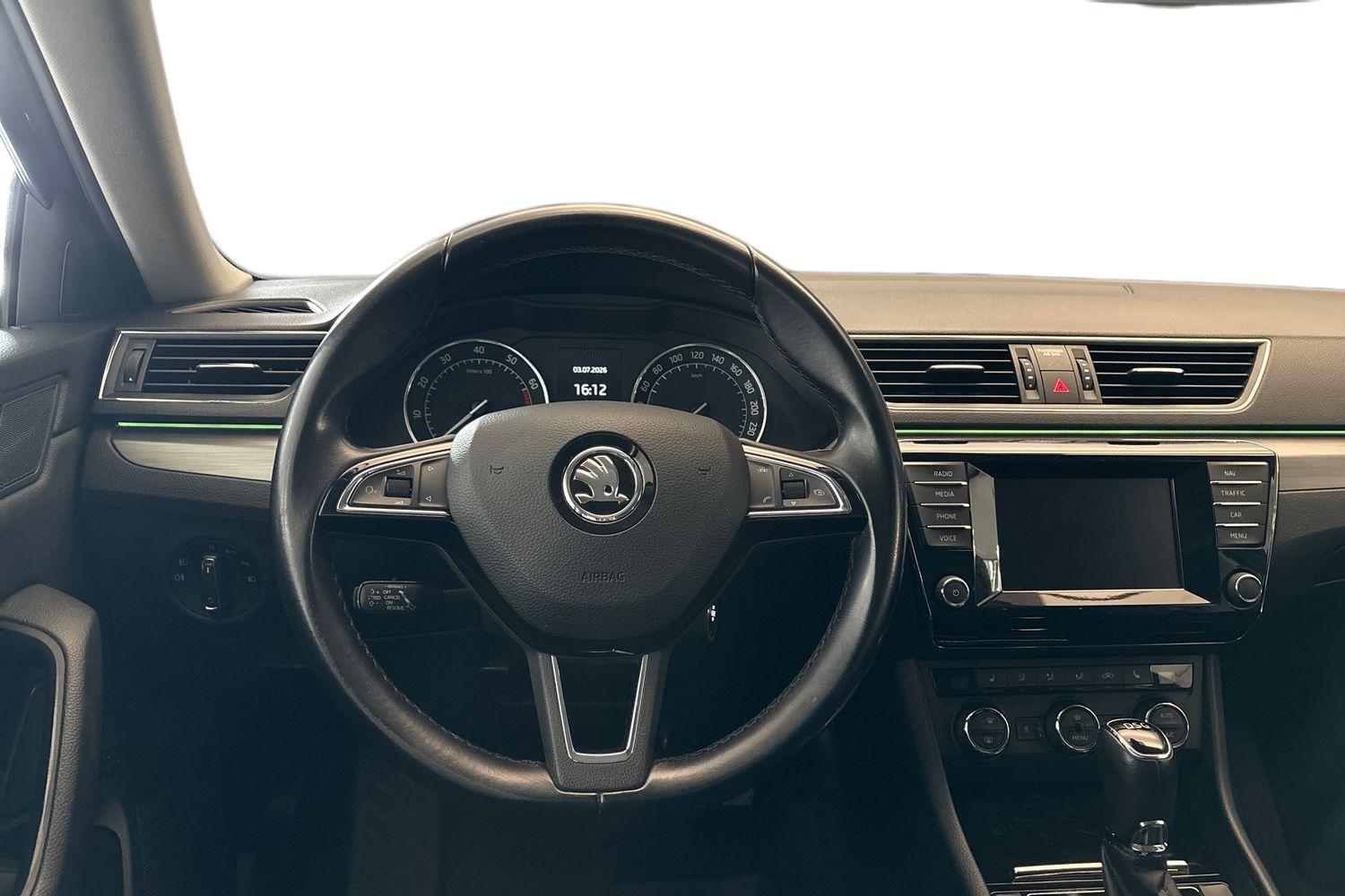 Skoda Superb vaihtoauto