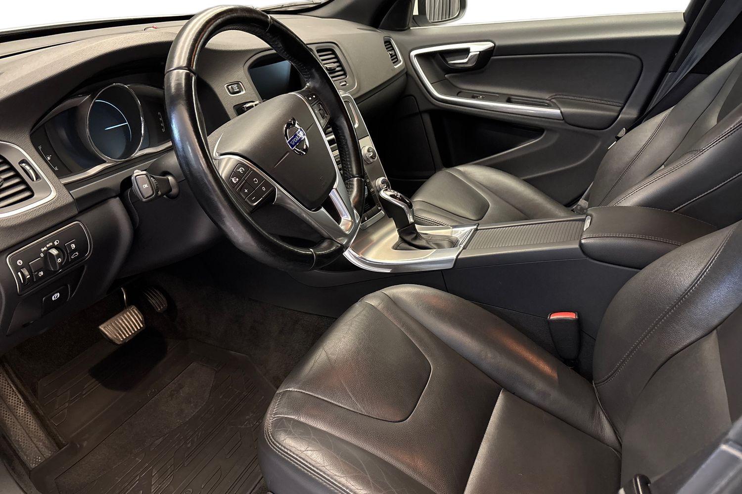 Volvo V60 vaihtoauto