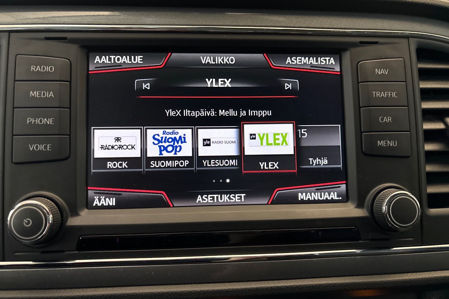 SEAT Leon ST vaihtoauto