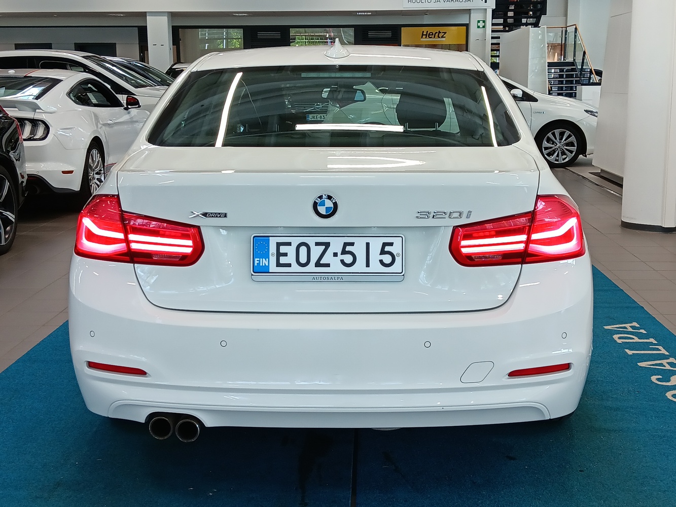 BMW 320 vaihtoauto