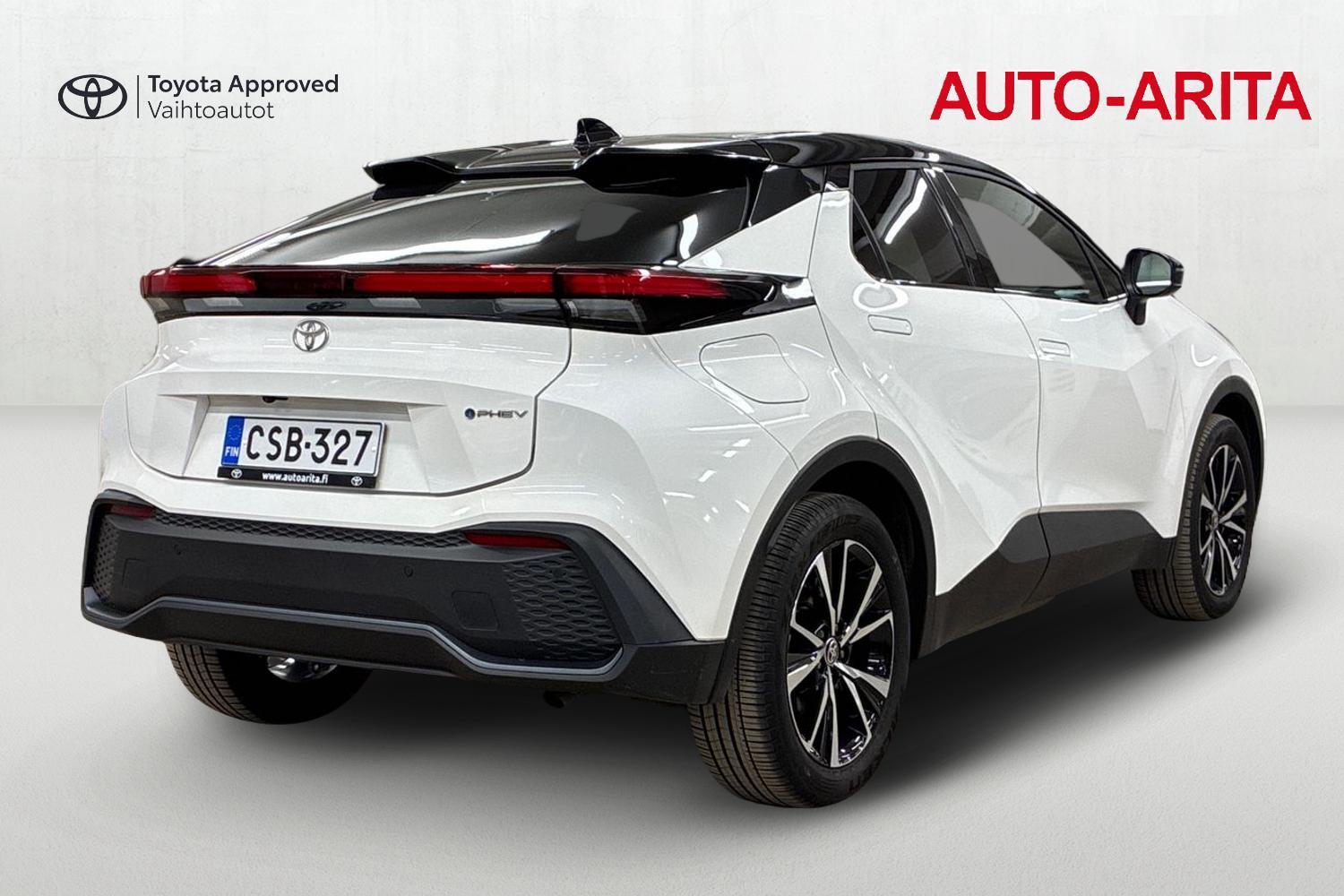 Toyota C-HR vaihtoauto