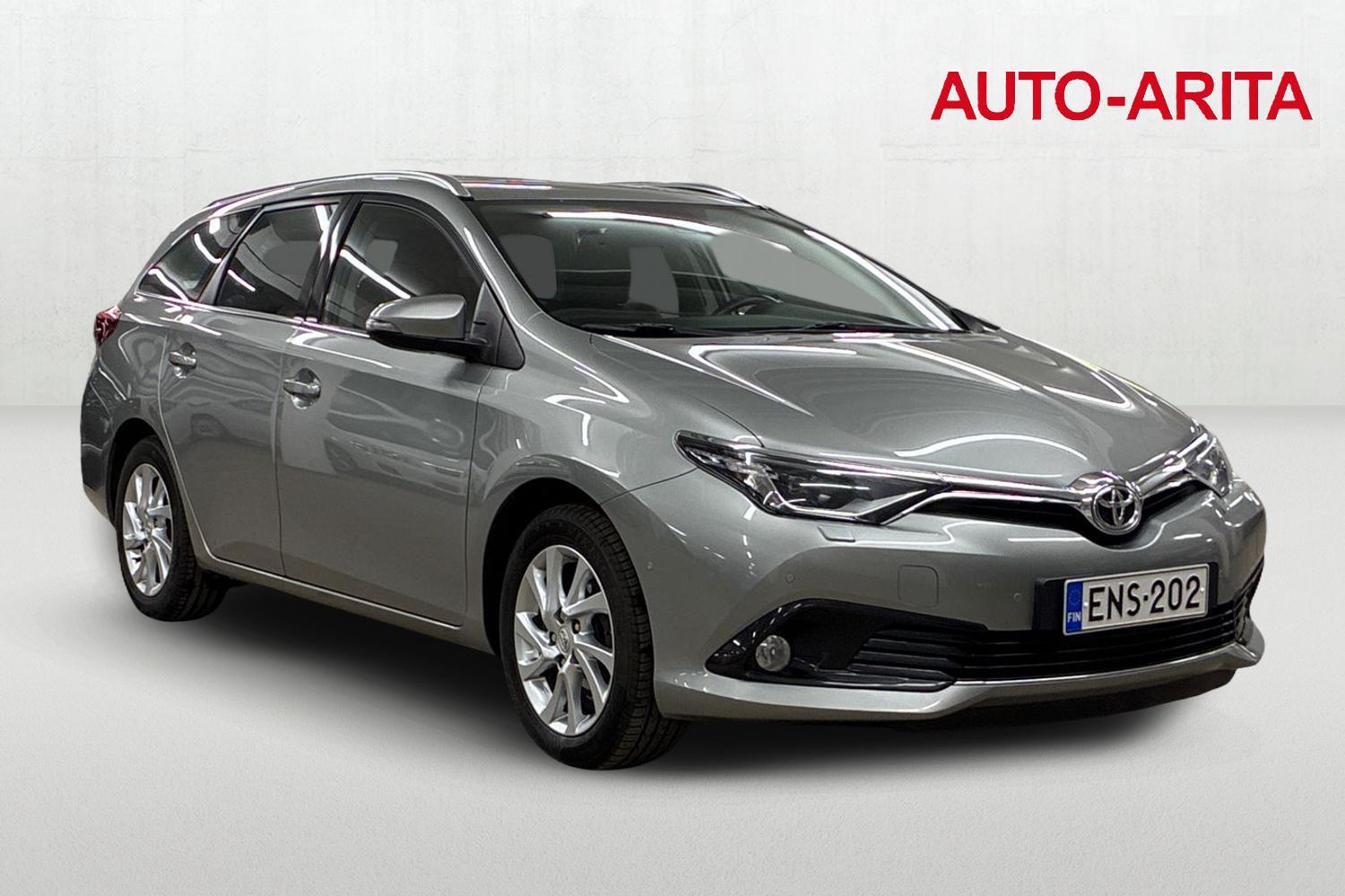 Toyota Auris vaihtoauto