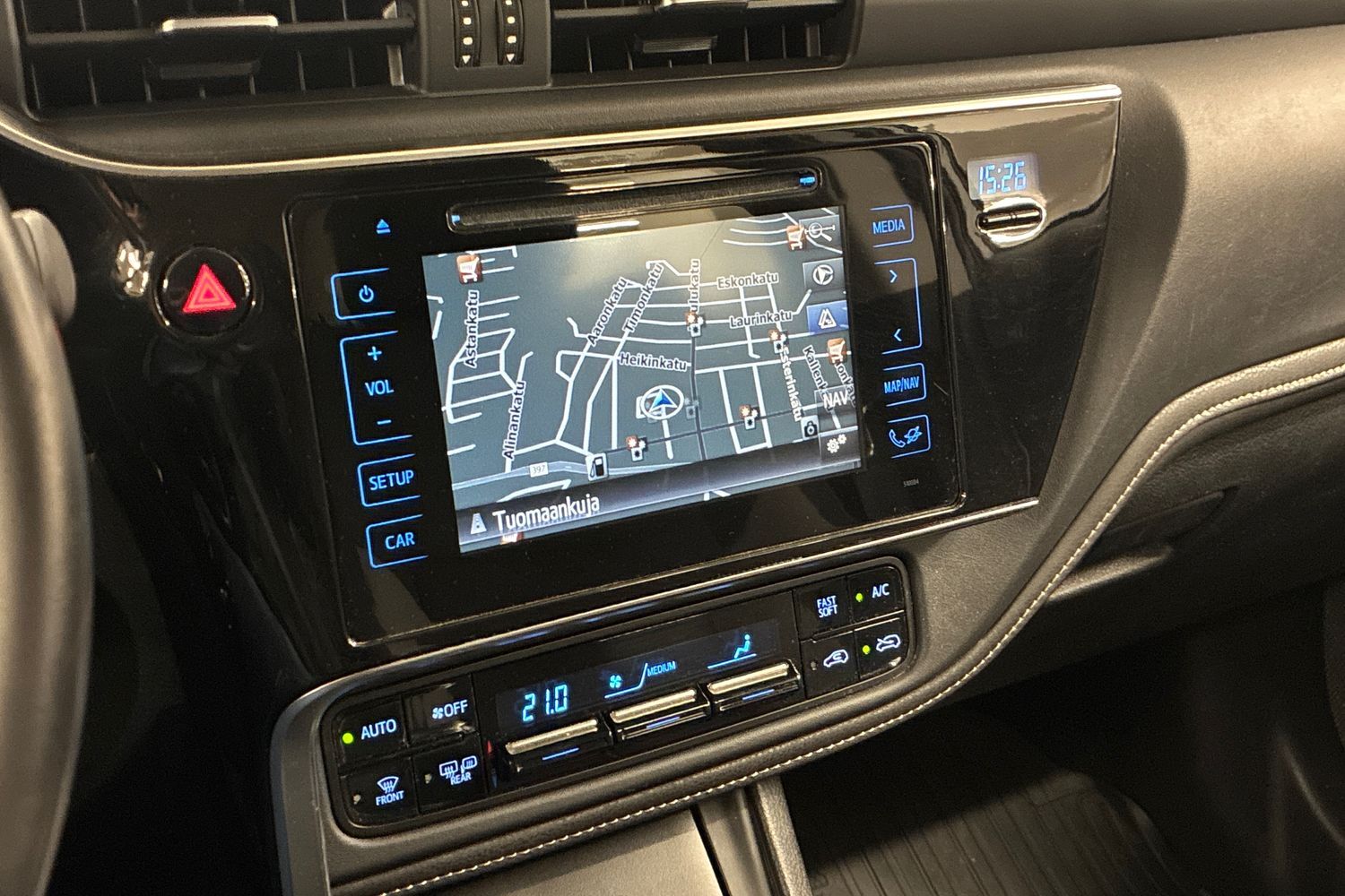 Toyota Auris vaihtoauto
