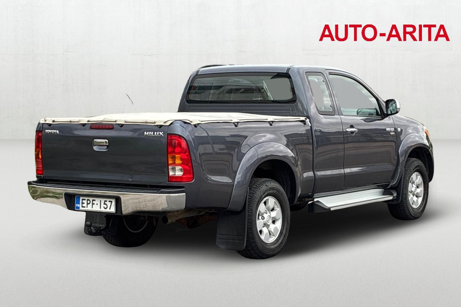 Toyota Hilux vaihtoauto