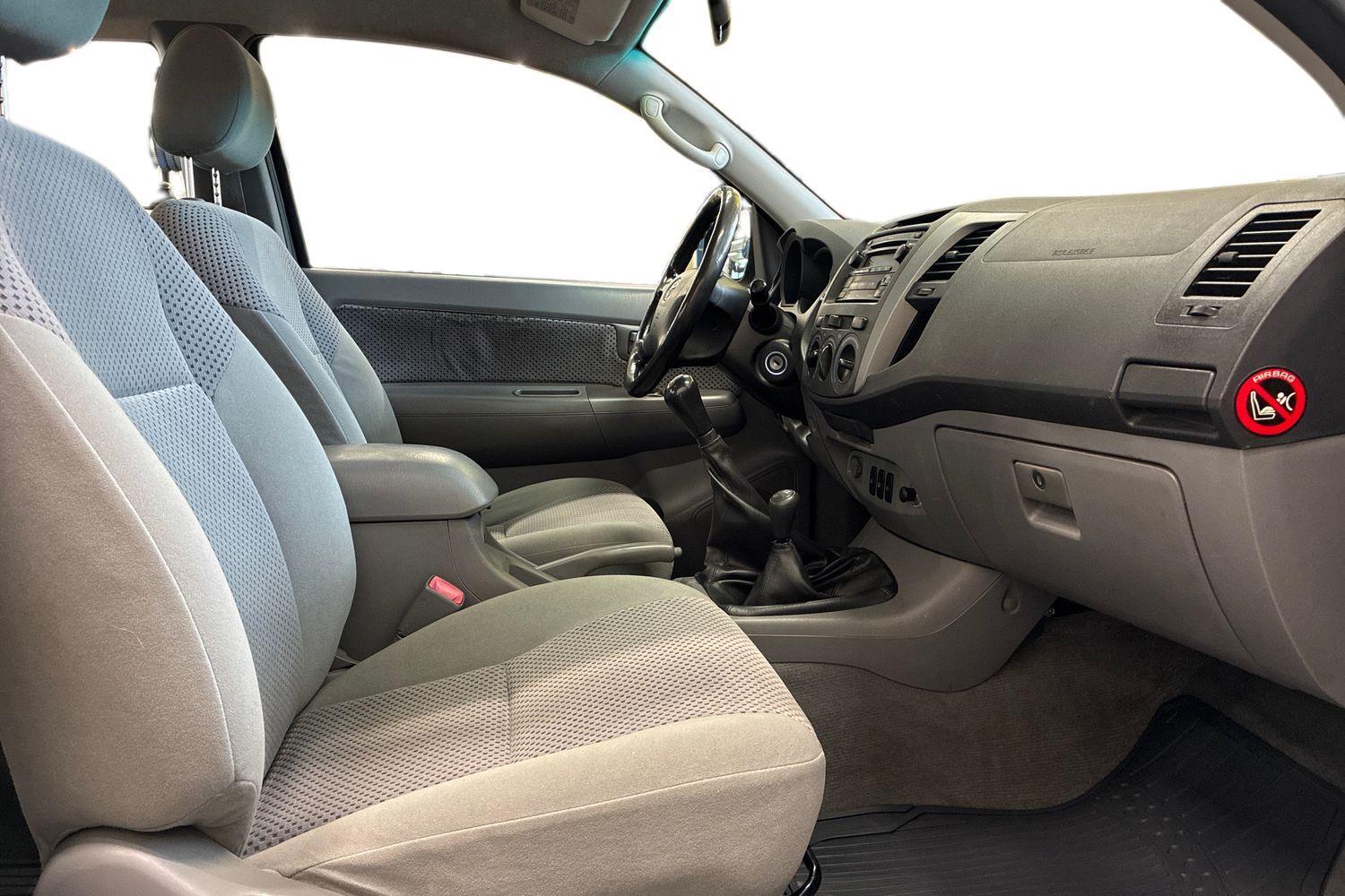 Toyota Hilux vaihtoauto