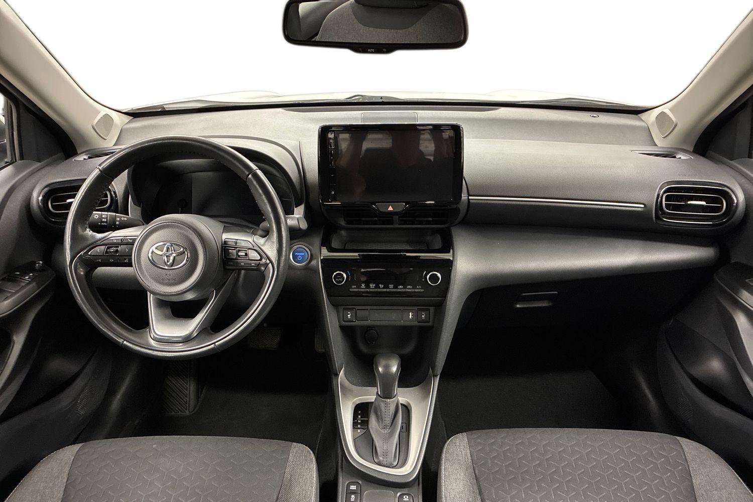 Toyota Yaris Cross vaihtoauto