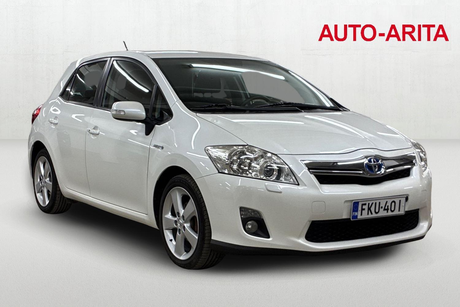 Toyota Auris vaihtoauto