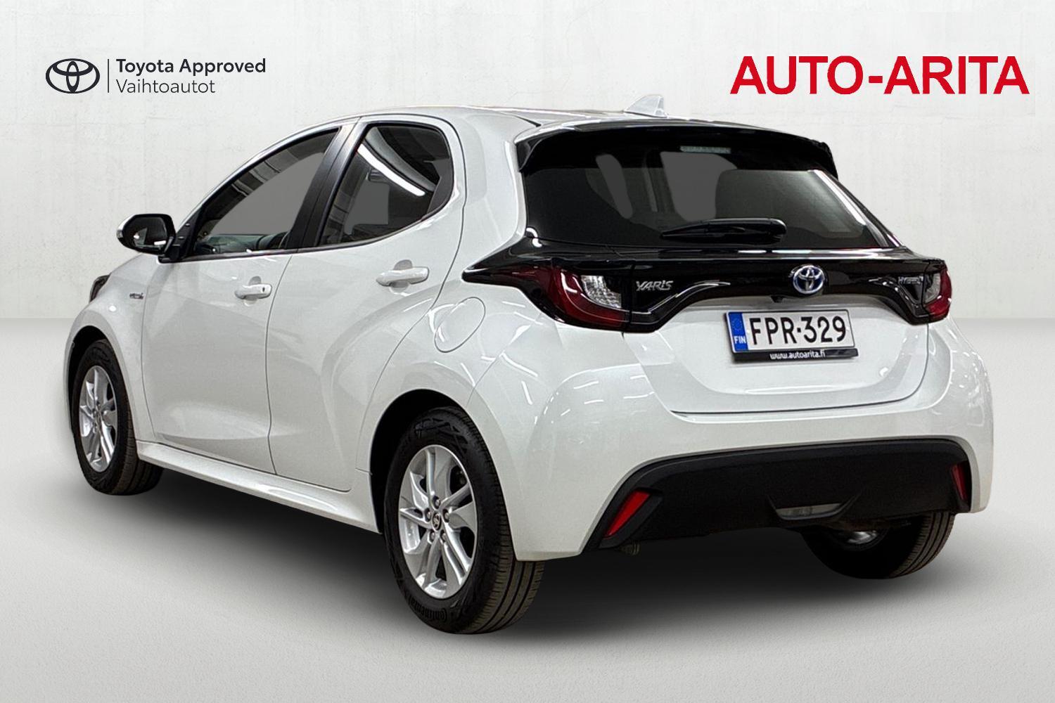 Toyota Yaris vaihtoauto
