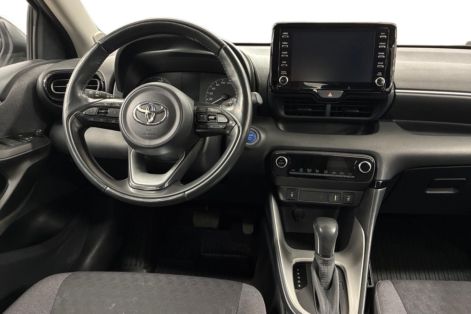 Toyota Yaris vaihtoauto