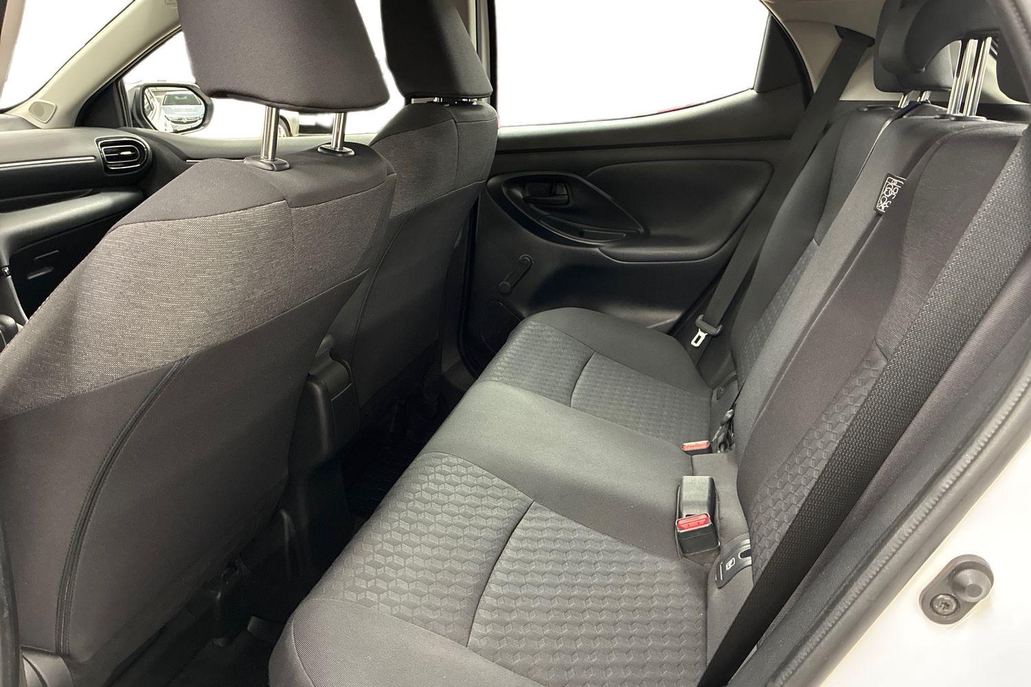 Toyota Yaris vaihtoauto