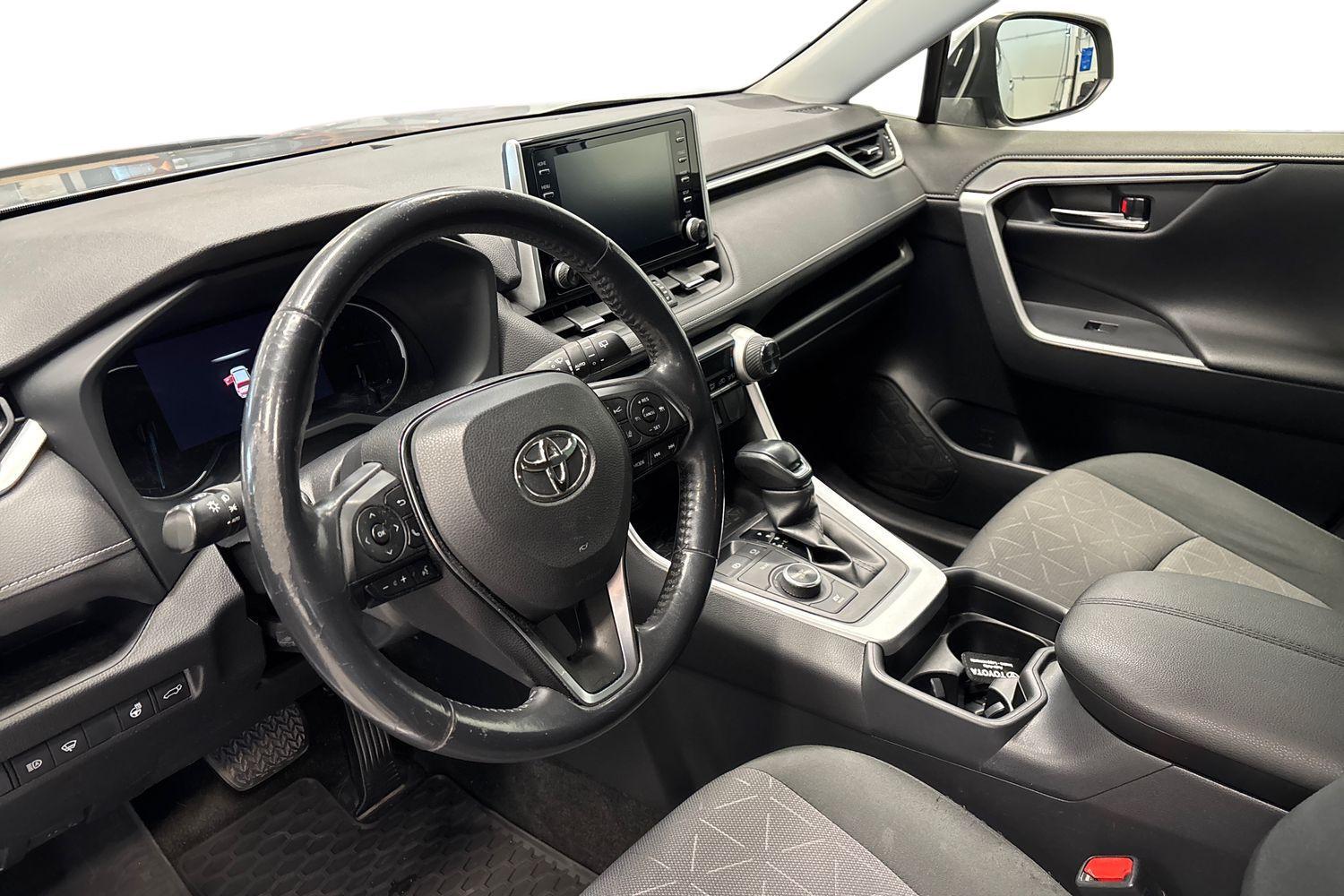 Toyota RAV4 vaihtoauto