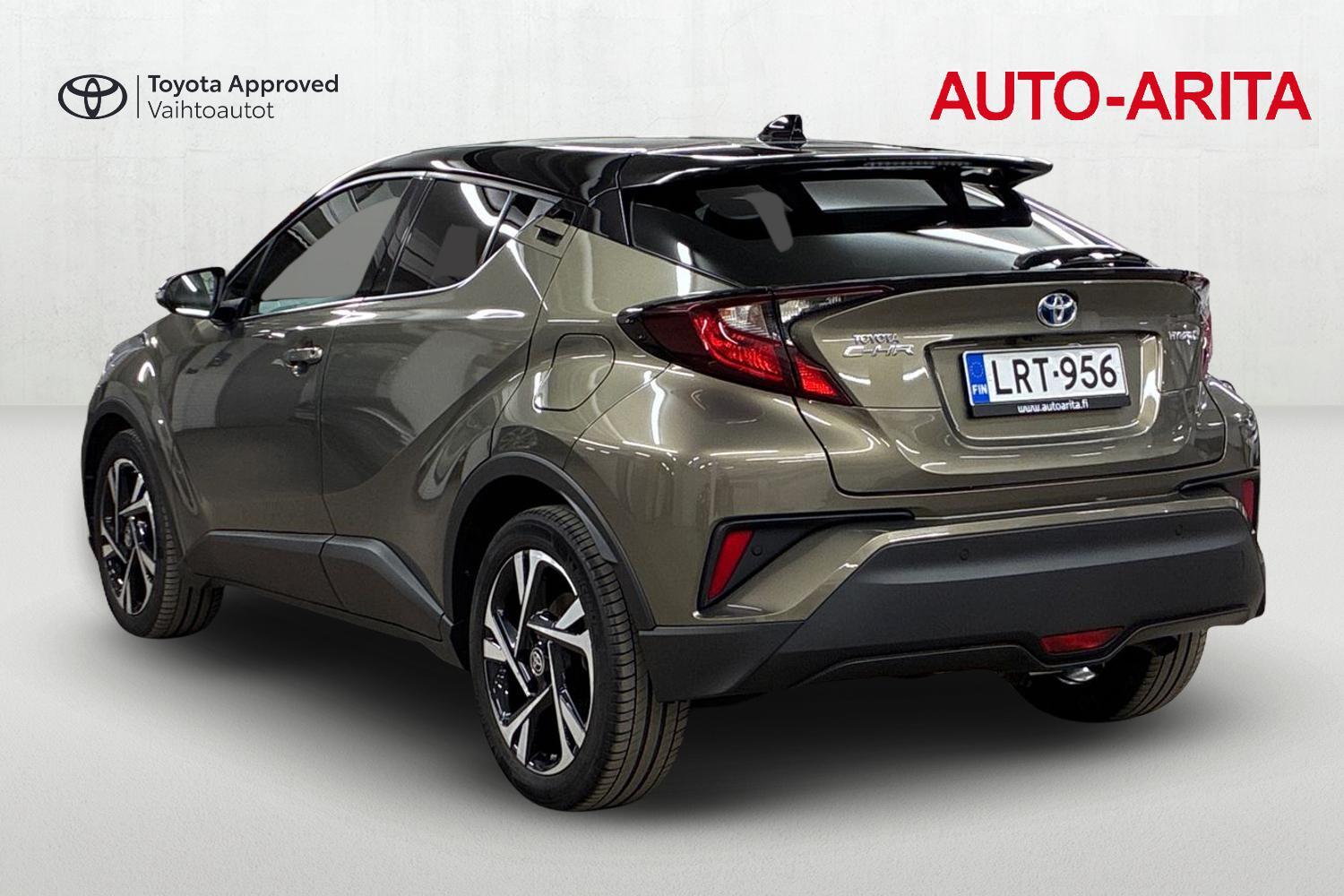 Toyota C-HR vaihtoauto