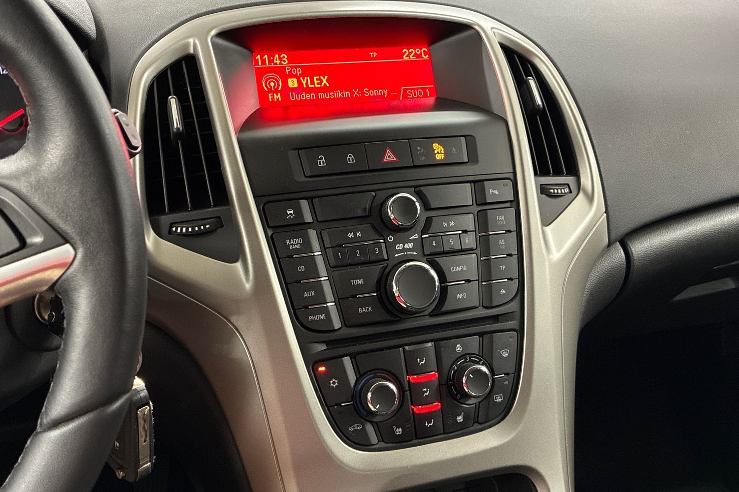 Opel Astra vaihtoauto