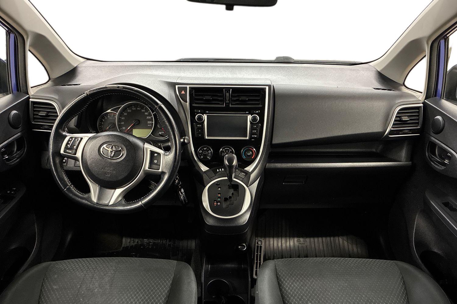 Toyota Verso-S vaihtoauto