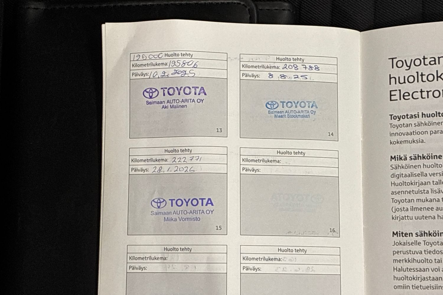 Toyota Auris vaihtoauto