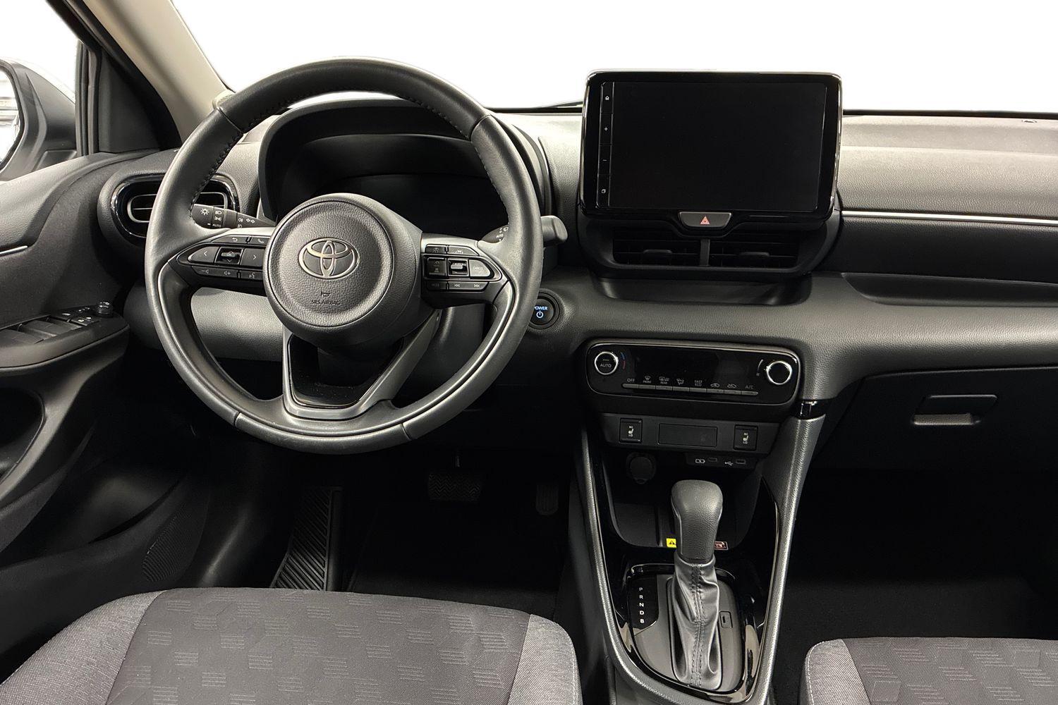 Toyota Yaris vaihtoauto