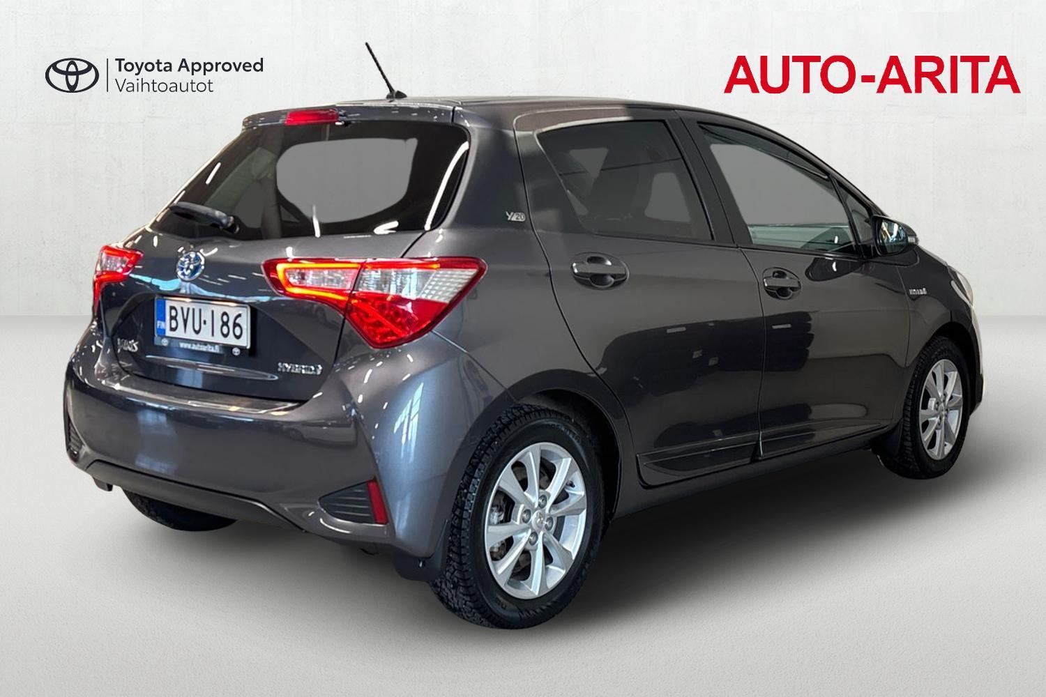 Toyota Yaris vaihtoauto