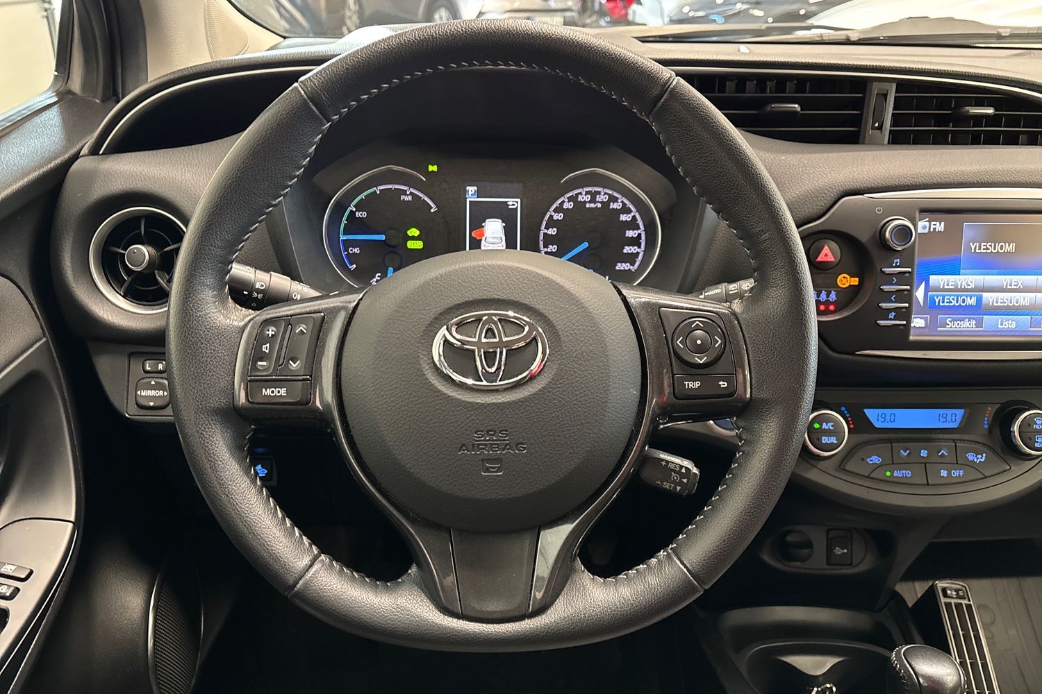 Toyota Yaris vaihtoauto
