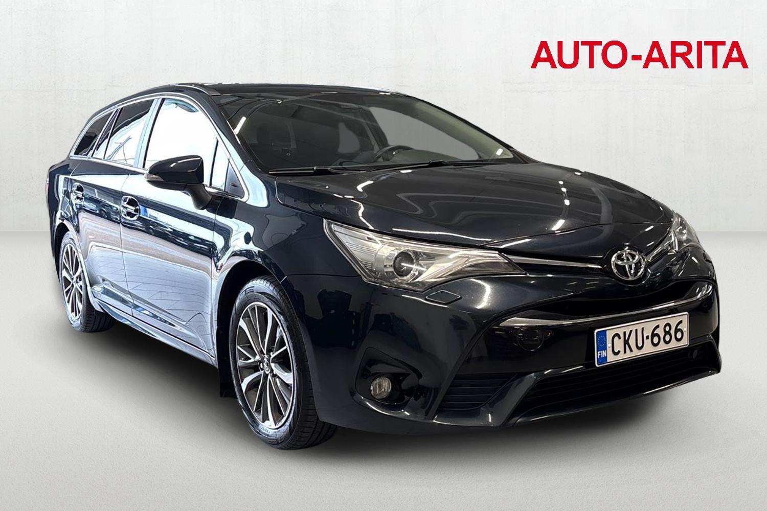 Toyota Avensis vaihtoauto