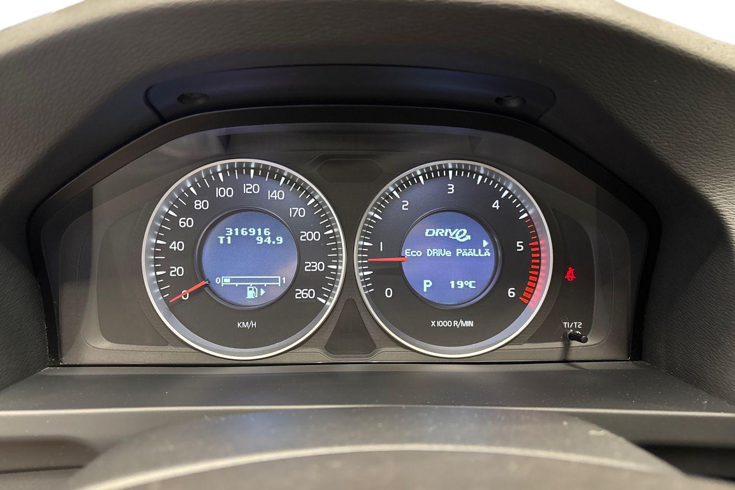 Volvo V60 vaihtoauto