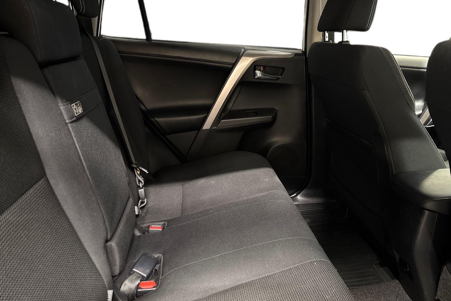 Toyota RAV4 vaihtoauto