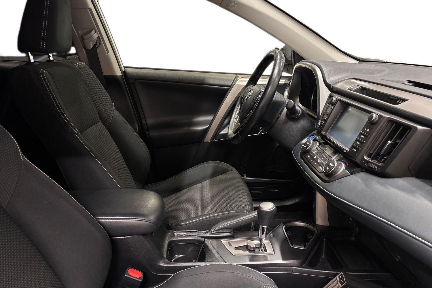 Toyota RAV4 vaihtoauto