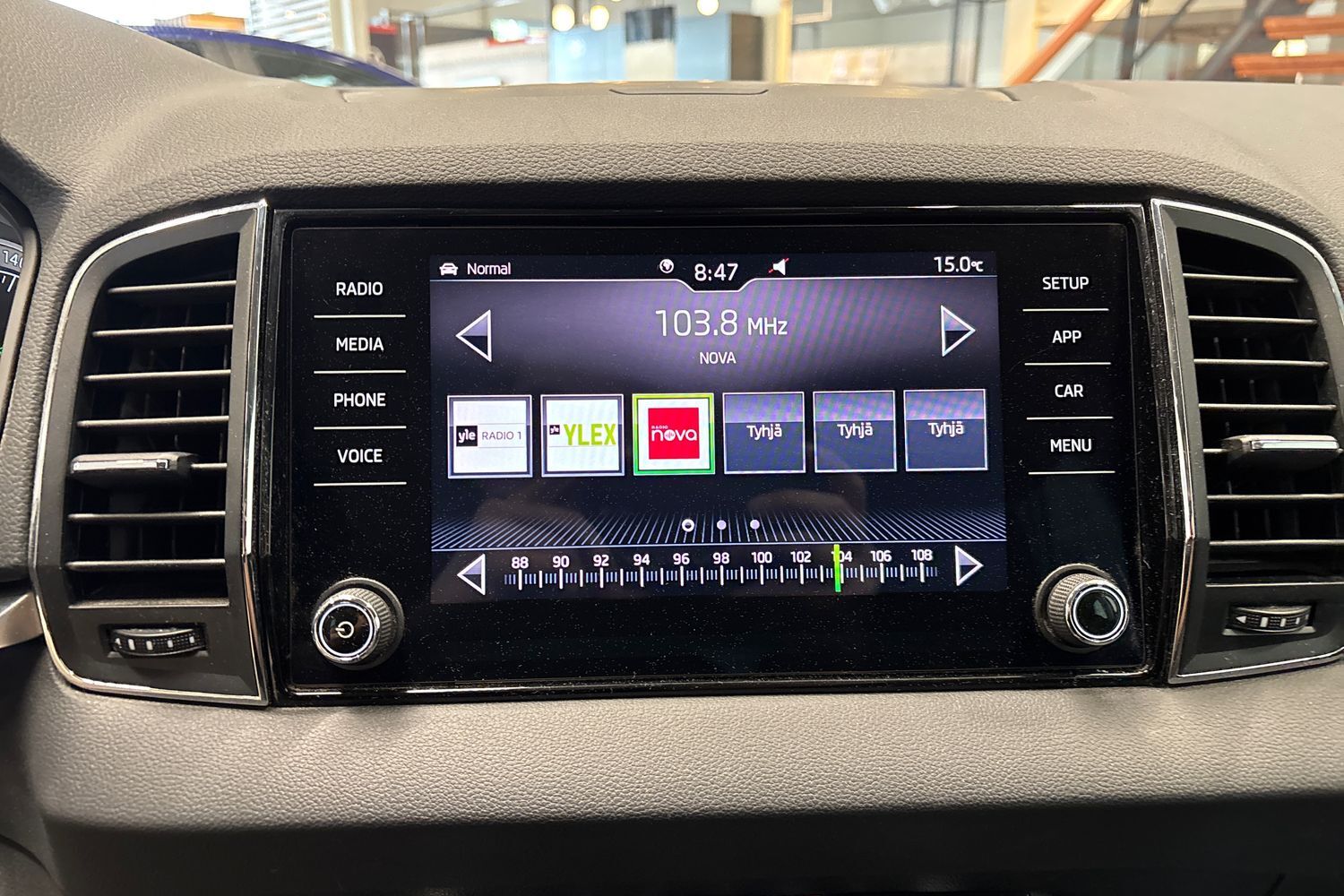Skoda Karoq vaihtoauto