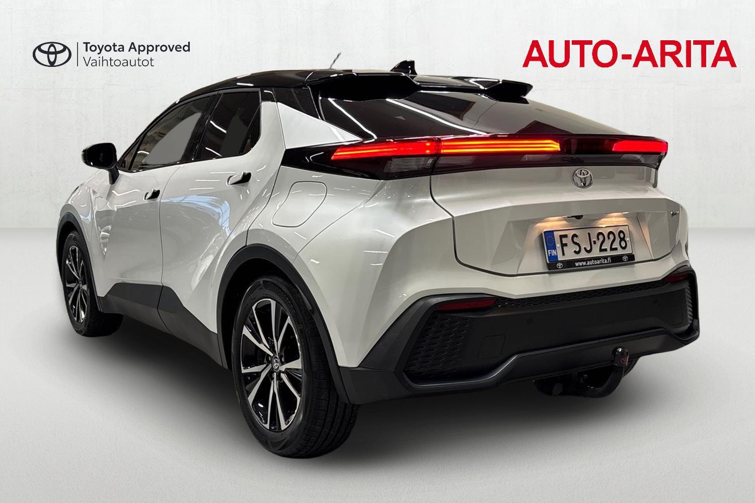 Toyota C-HR vaihtoauto