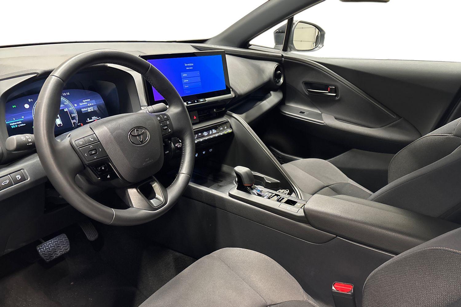 Toyota C-HR vaihtoauto