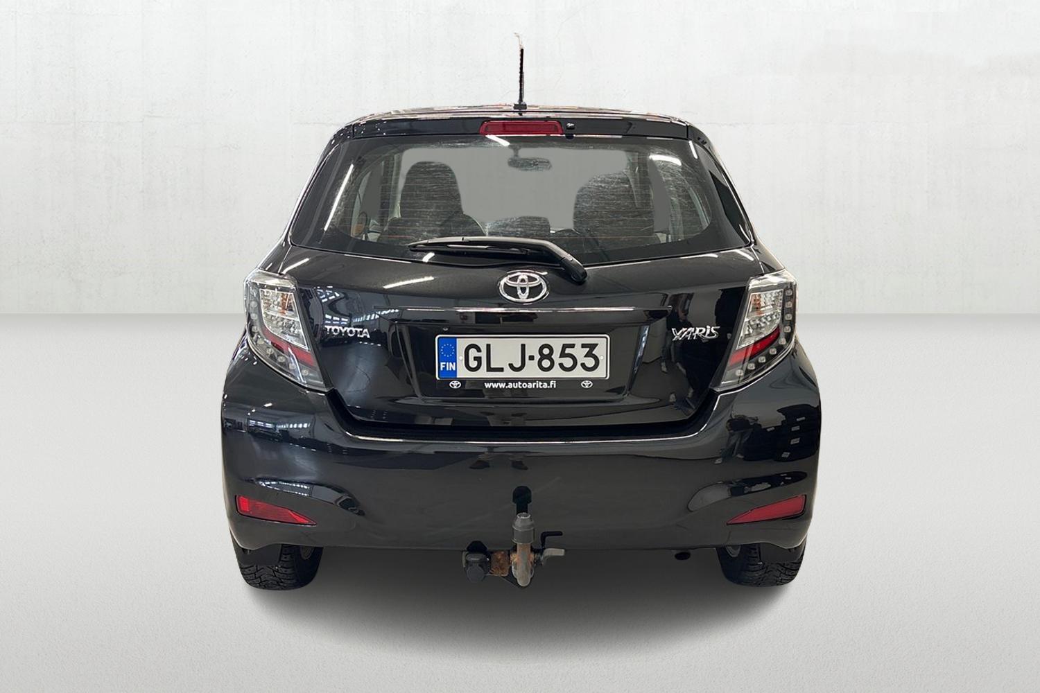 Toyota Yaris vaihtoauto
