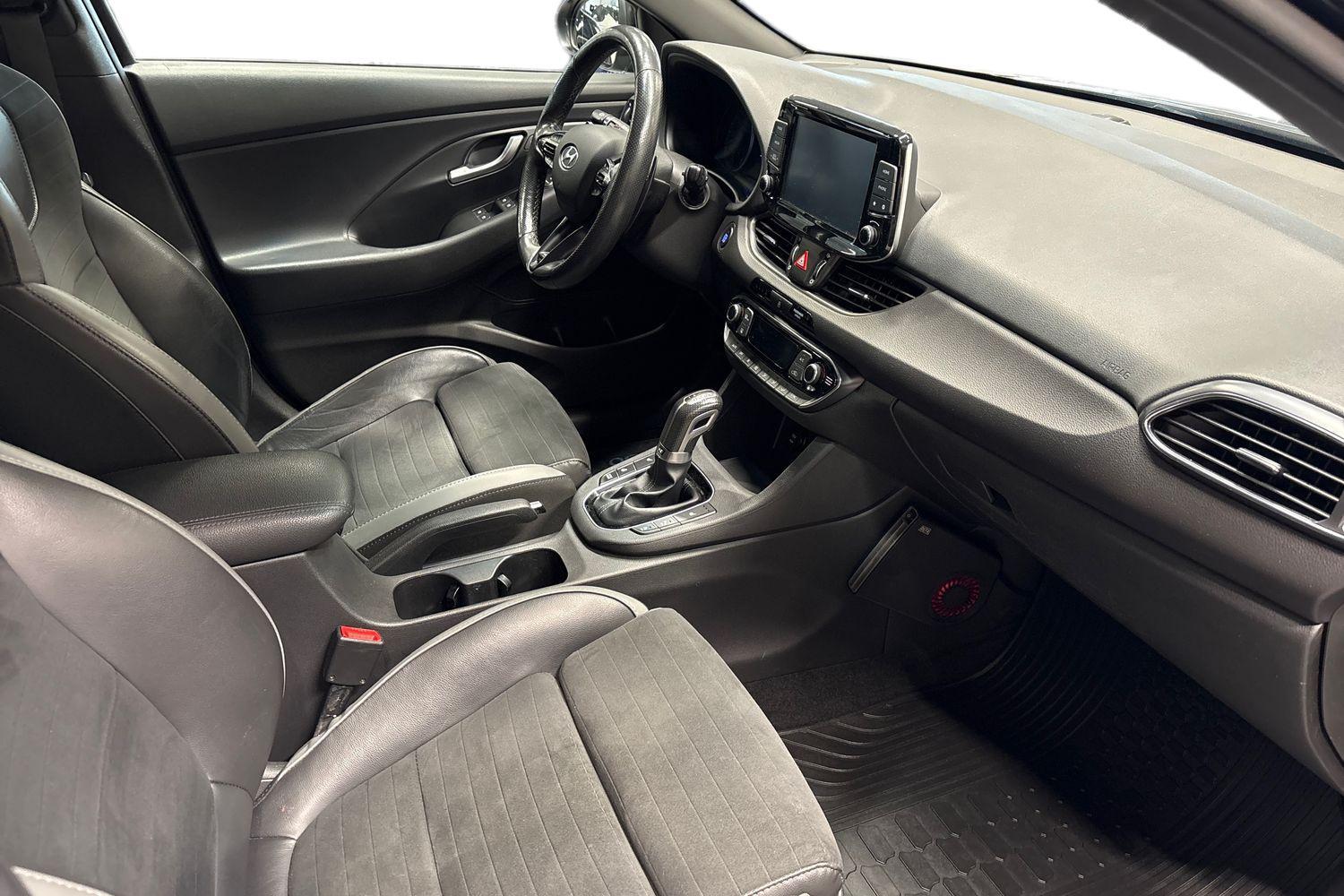 Hyundai i30 Hatchback vaihtoauto
