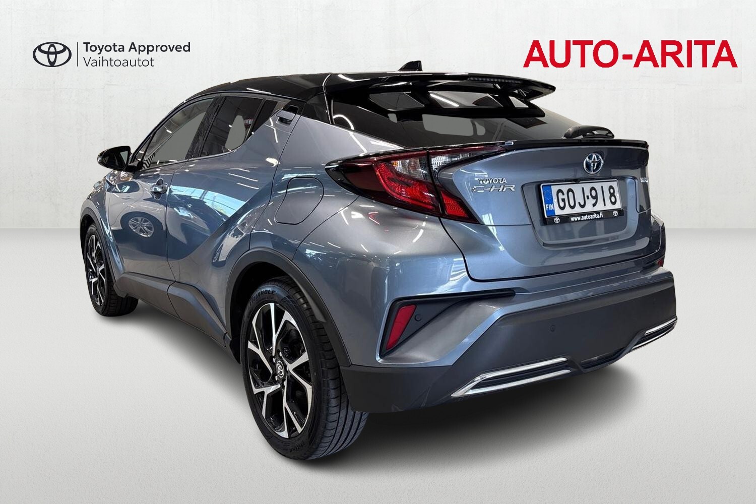 Toyota C-HR vaihtoauto