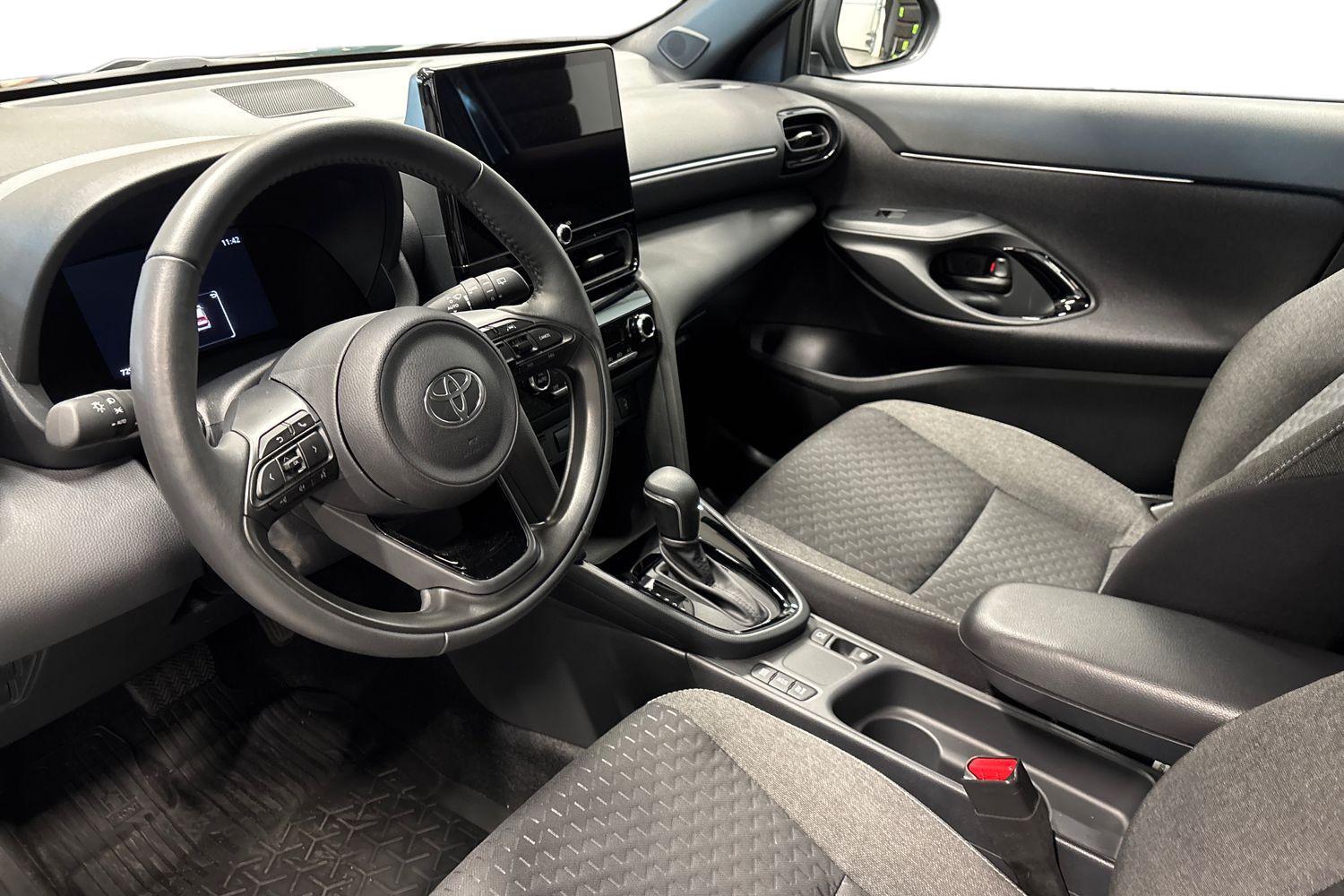 Toyota Yaris Cross vaihtoauto