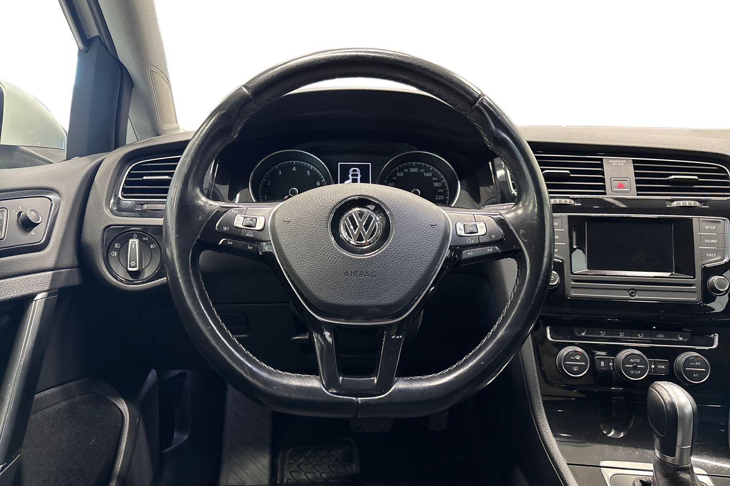Volkswagen Golf vaihtoauto