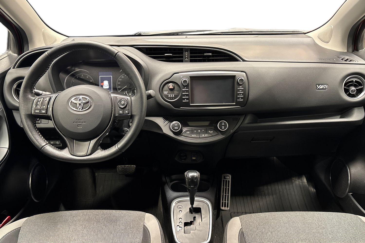 Toyota Yaris vaihtoauto