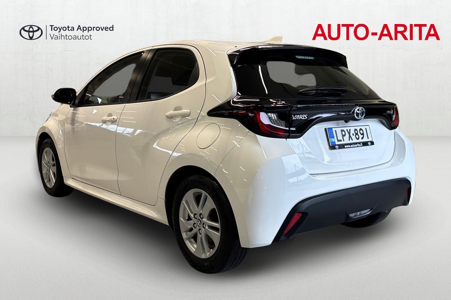 Toyota Yaris vaihtoauto